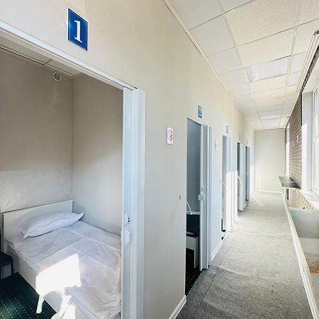 אלמטי Center Capsule Hotel מראה חיצוני תמונה